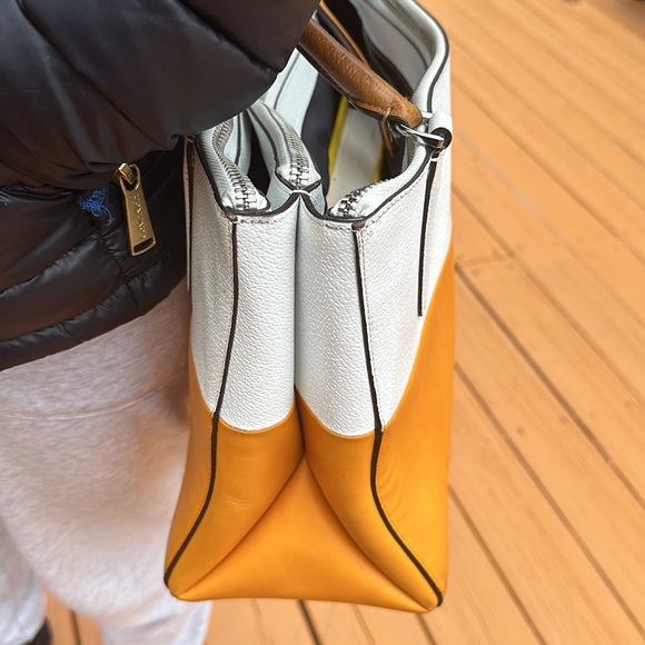 COACH BOROUGH BAG COLORBLOCK RETRO BOARSKIN LEATHER BRIGHT MANDARIN F31121 - Picture 6 of 16